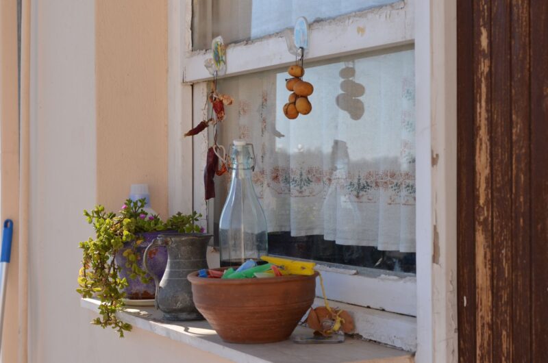 Fensterbank gestalten: Die besten Ideen für ein schönes Zuhause